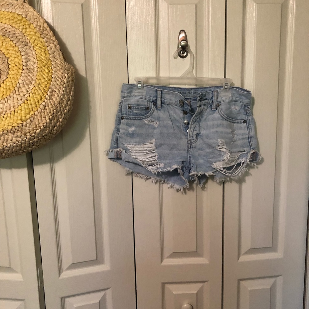 Distressed Tom-girl shorts